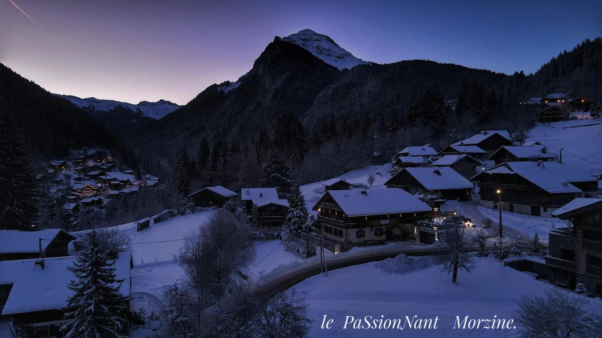 Le Passionnant Hotel Morzine Exterior photo